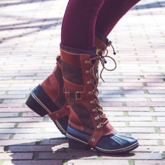 EUC Sorel Conquest Carly Tall Winter Lace Up Waterproof Boots Sz 7 - Picture 2 of 10